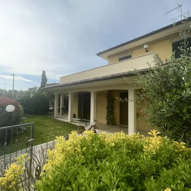 Image 9